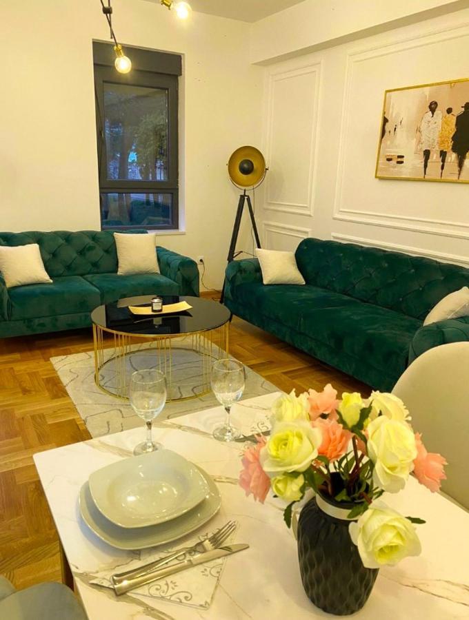 Apartman Barocco Требинье Экстерьер фото